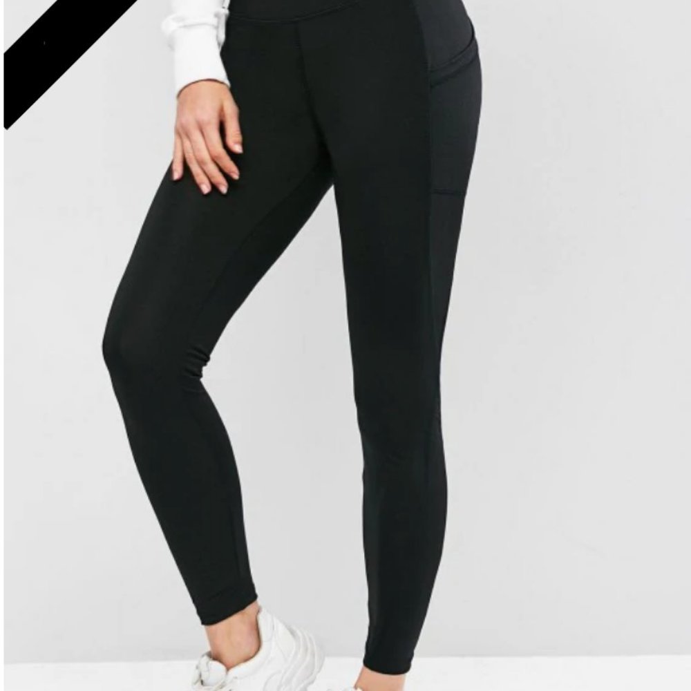 High-Waisted Skinny Pocket Leggings (Black)